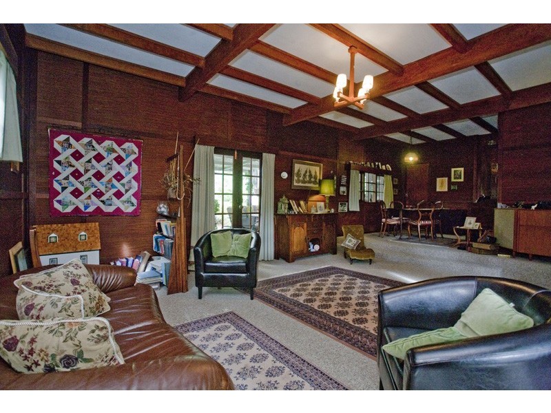 34 Mundaring Weir Road, Kalamunda WA 6076