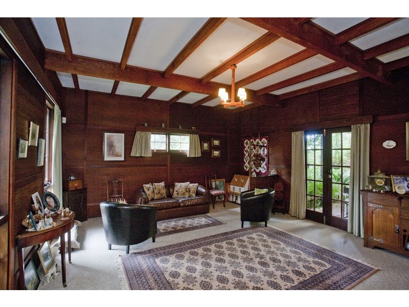 34 Mundaring Weir Road, Kalamunda WA 6076