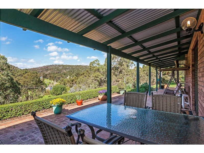 380 Aldersyde Road, Bickley WA 6076