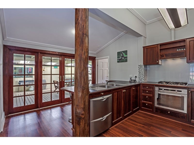 1 Piercy Street, Guildford WA 6055