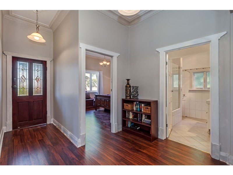 1 Piercy Street, Guildford WA 6055