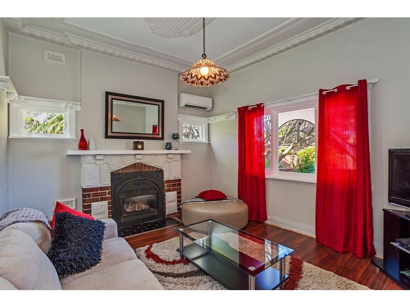 1 Piercy Street, Guildford WA 6055