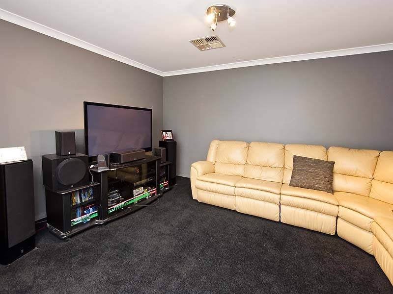 28 Winton Crescent, High Wycombe WA 6057