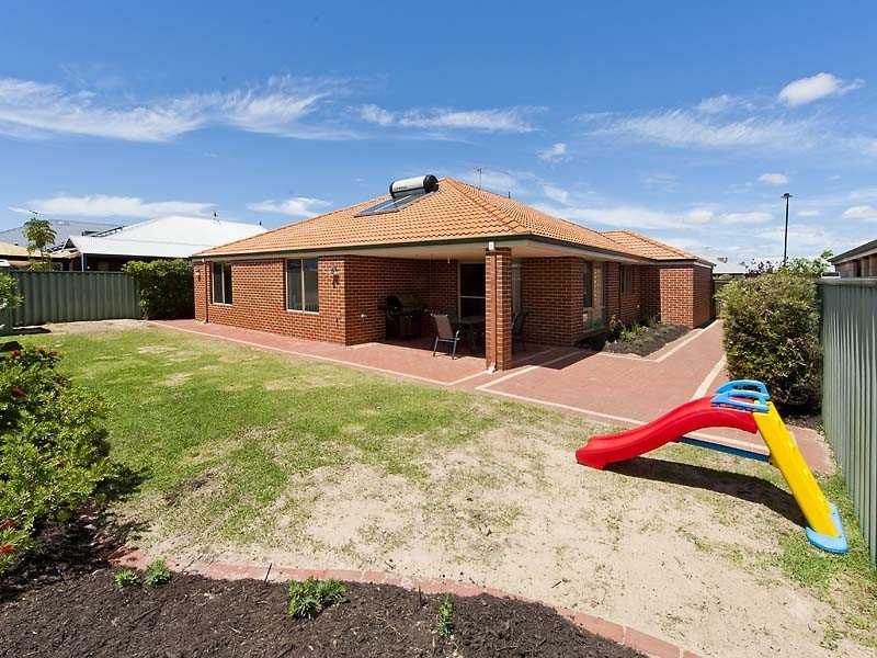 28 Winton Crescent, High Wycombe WA 6057