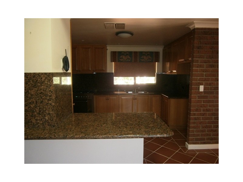 67 Holmes Road, Maida Vale WA 6057