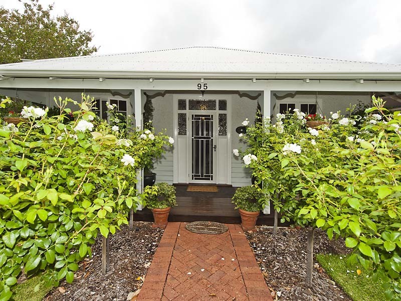 95 Terrace Road, Guildford WA 6055