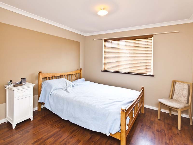 9a New Bond Street, Midland WA 6056
