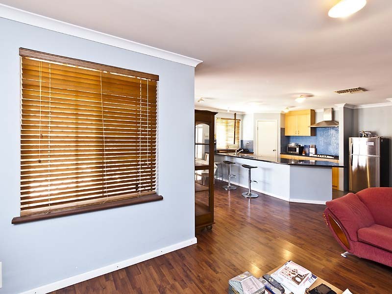 9a New Bond Street, Midland WA 6056