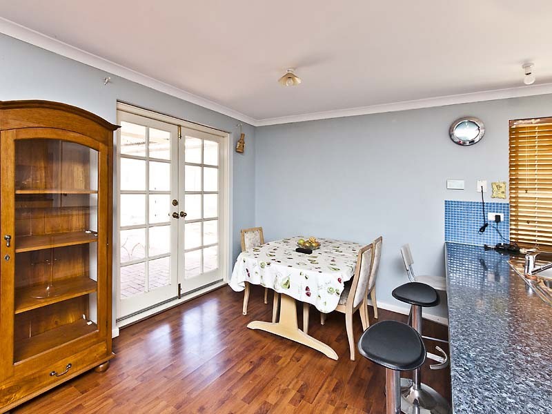 9a New Bond Street, Midland WA 6056