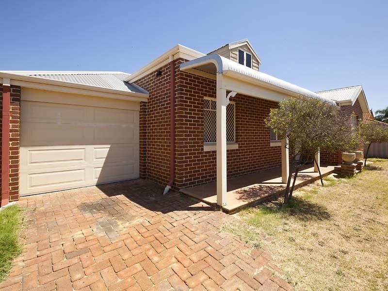 9a New Bond Street, Midland WA 6056
