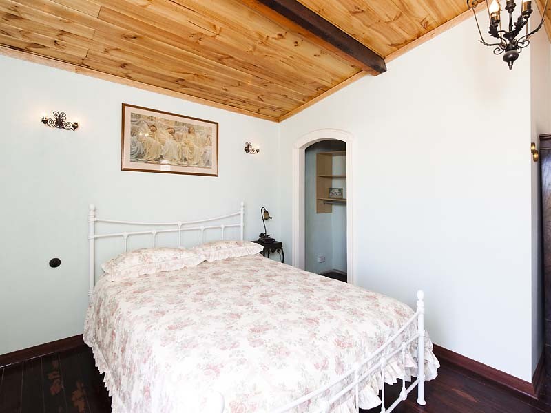 52 North Street, Midland WA 6056