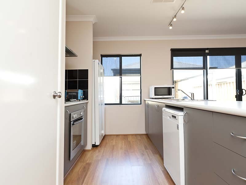 45 Stanbury Crescent, Ellenbrook WA 6069