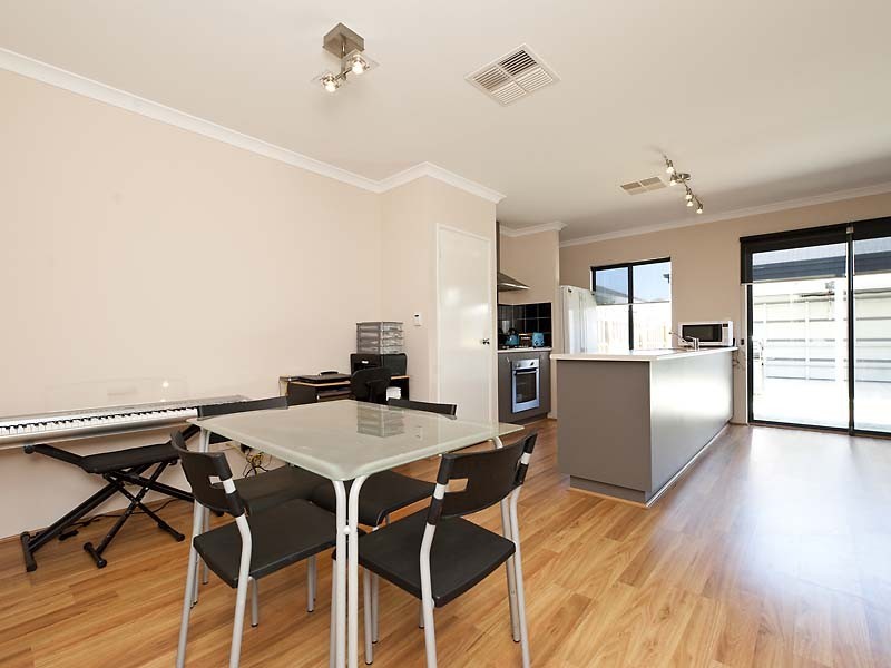 45 Stanbury Crescent, Ellenbrook WA 6069