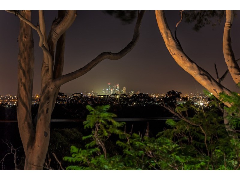 77 Holmes Road, Maida Vale WA 6057