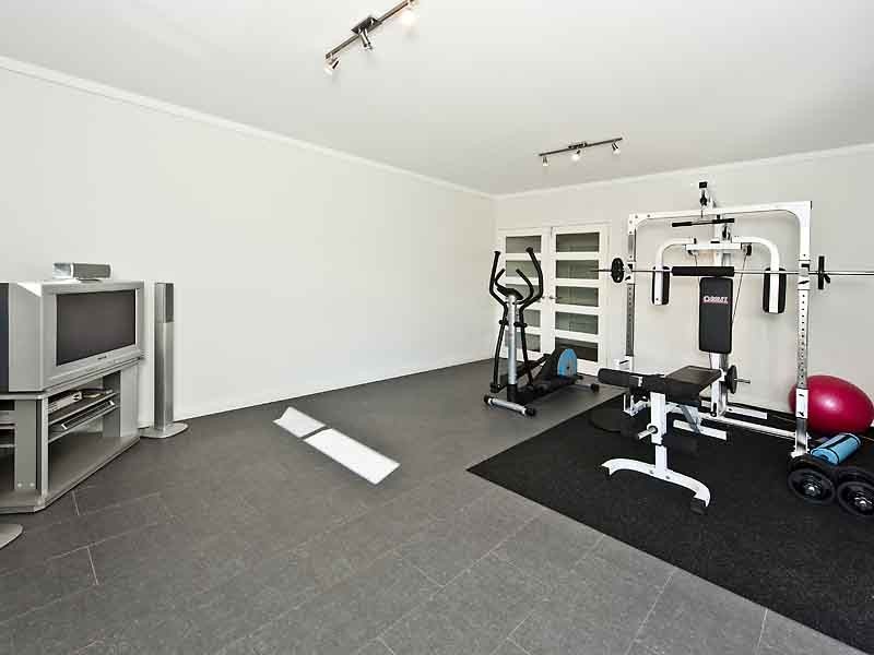 11 Steelwood Way, Helena Valley WA 6056