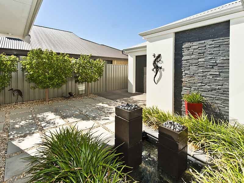 11 Steelwood Way, Helena Valley WA 6056