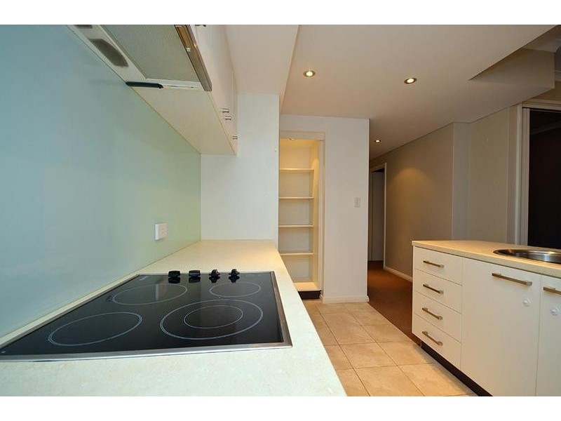 13/6 Keane, Midland WA 6056