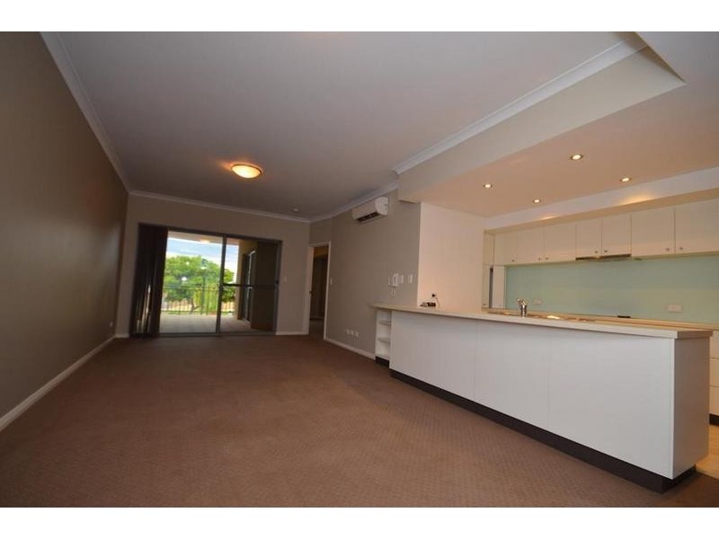 13/6 Keane, Midland WA 6056