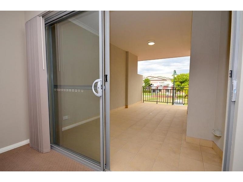 13/6 Keane, Midland WA 6056