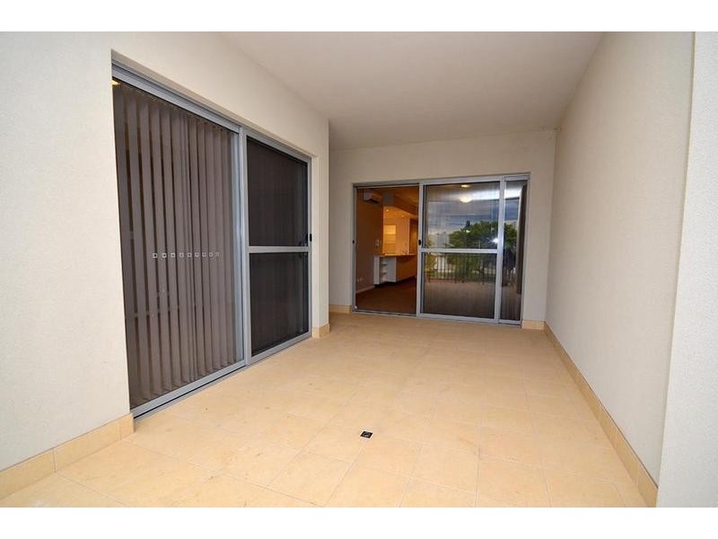 13/6 Keane, Midland WA 6056