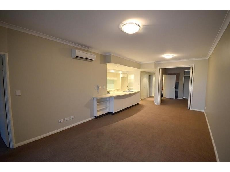 13/6 Keane, Midland WA 6056