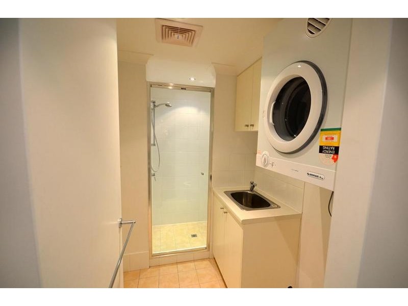 13/6 Keane, Midland WA 6056