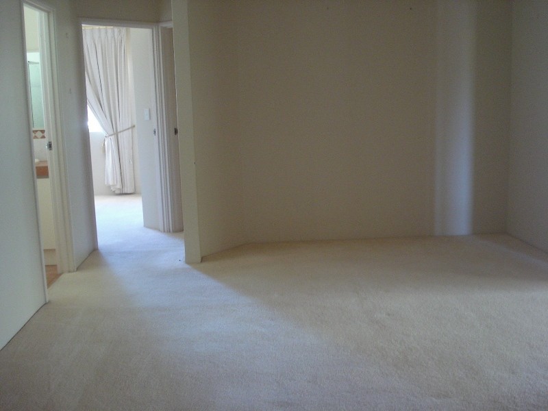 11 Claret Ash Court, Helena Valley WA 6056