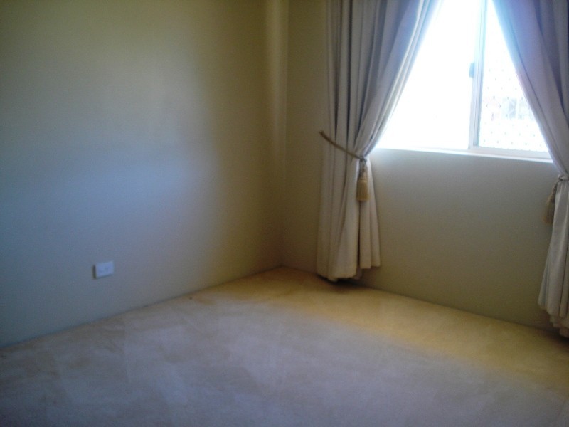 11 Claret Ash Court, Helena Valley WA 6056