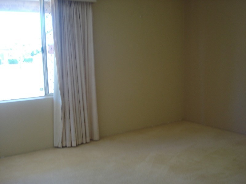 11 Claret Ash Court, Helena Valley WA 6056