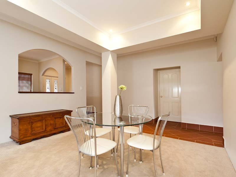 90 Torquata Blvd, Helena Valley WA 6056