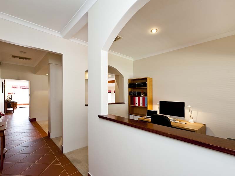 90 Torquata Blvd, Helena Valley WA 6056