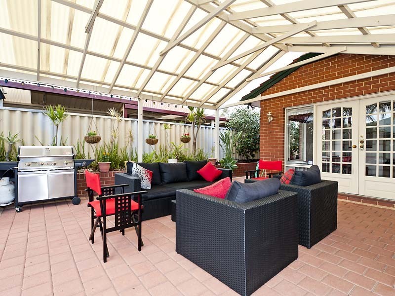 90 Torquata Blvd, Helena Valley WA 6056