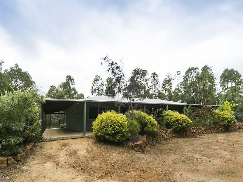 1 Hebb Court, Parkerville WA 6081