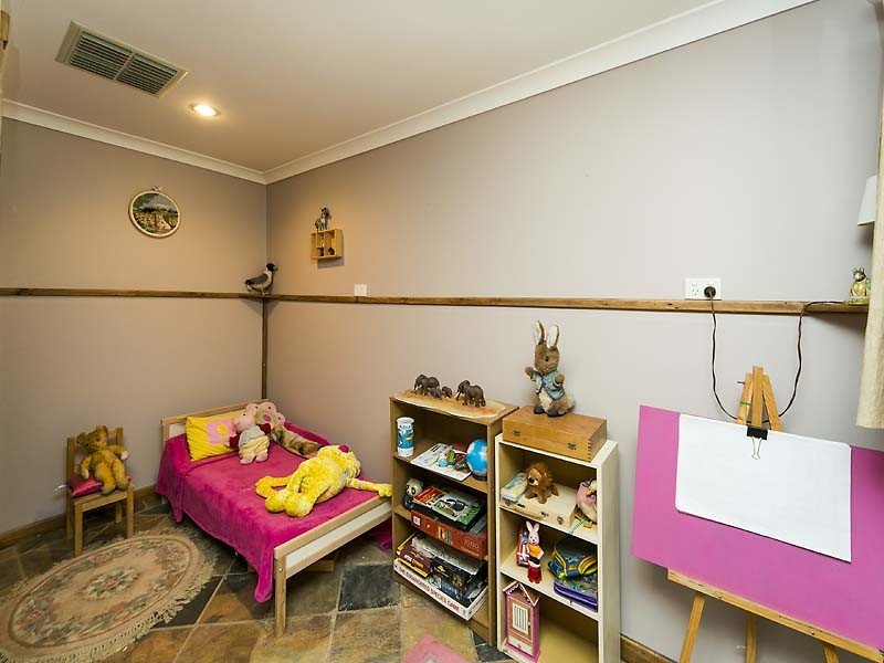 1 Hebb Court, Parkerville WA 6081