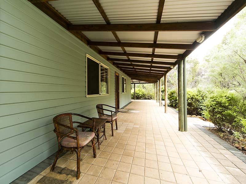 1 Hebb Court, Parkerville WA 6081