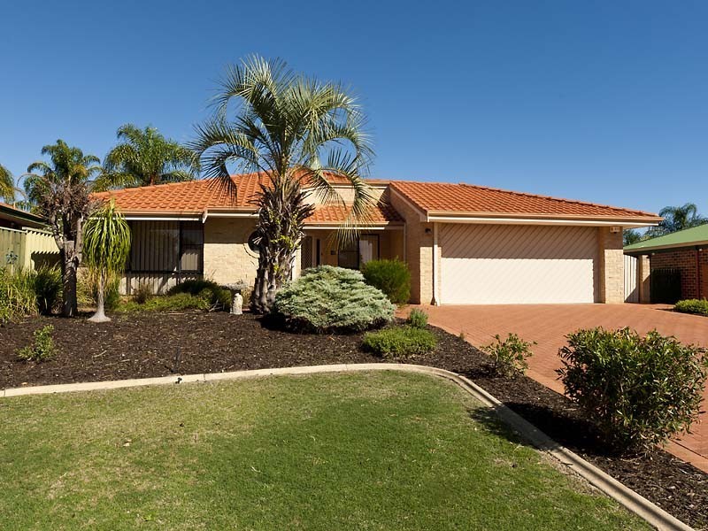 20 Tipuana Rise, Helena Valley WA 6056