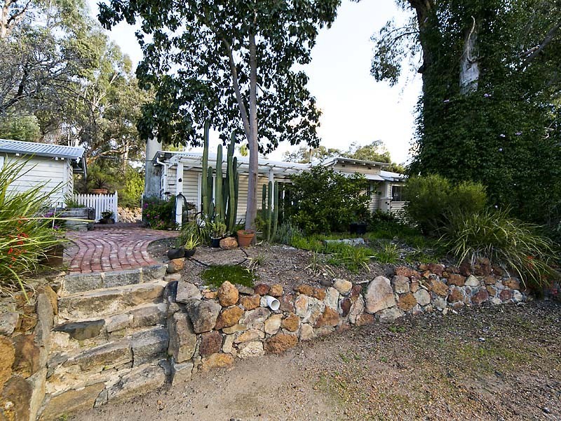 39 Darlington Road, Darlington WA 6070