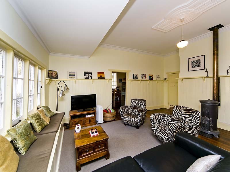39 Darlington Road, Darlington WA 6070