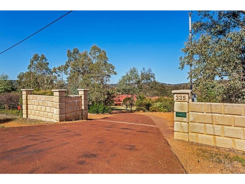 335 Ridge Hill Road, Helena Valley WA 6056