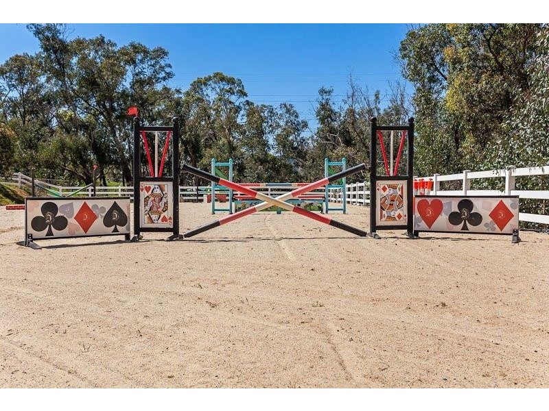 335 Ridge Hill Road, Helena Valley WA 6056