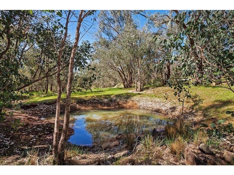 335 Ridge Hill Road, Helena Valley WA 6056