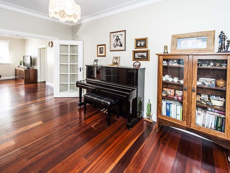 89 Burgess Rd, Gidgegannup WA 6083