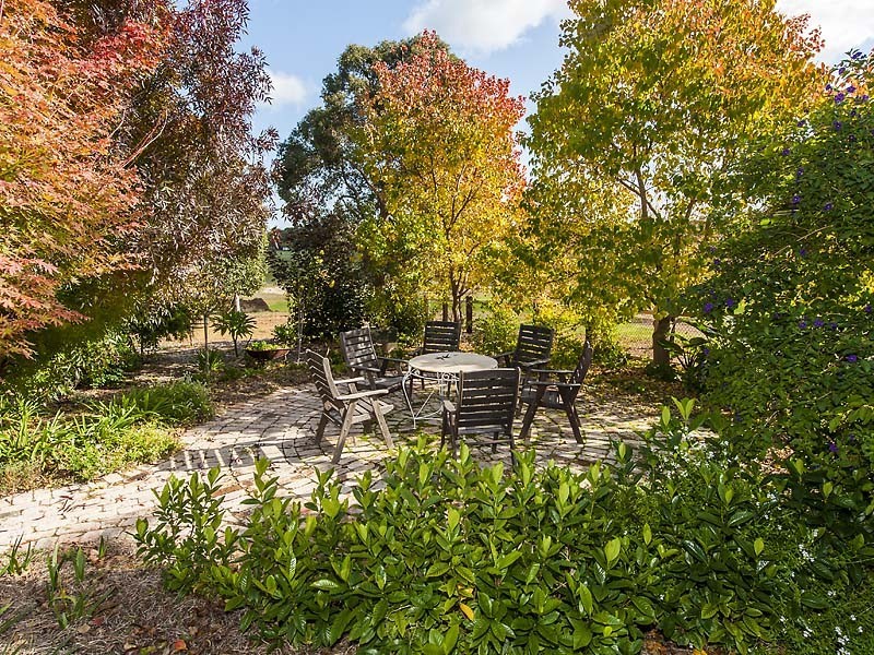 89 Burgess Rd, Gidgegannup WA 6083