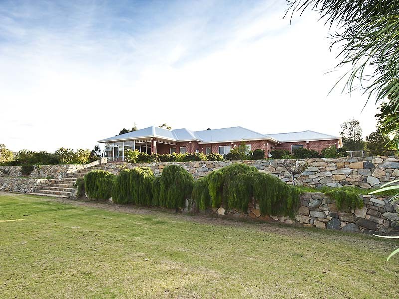 1940 Clayton Rd, Helena Valley WA 6056