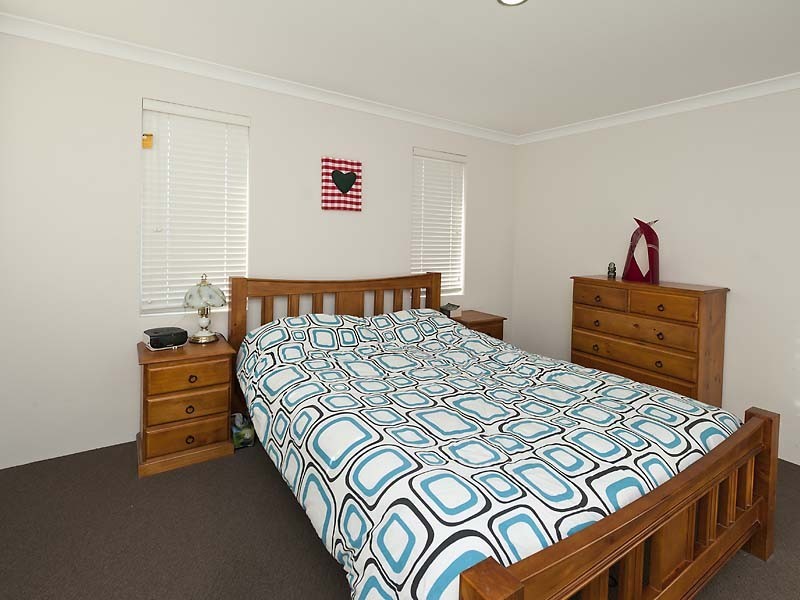 64b Addingham Drive, Ellenbrook WA 6069