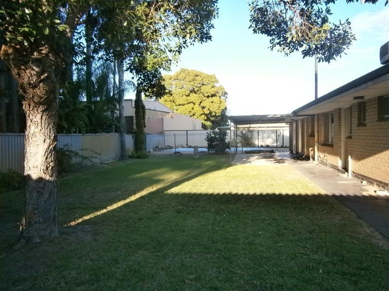 9 Highman Street, South Guildford WA 6055