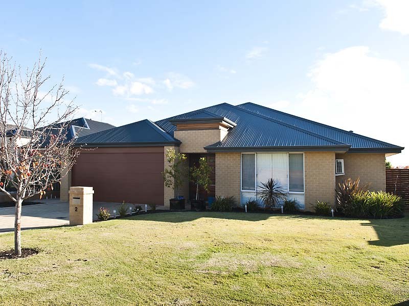 2 Kemp Court, Helena Valley WA 6056
