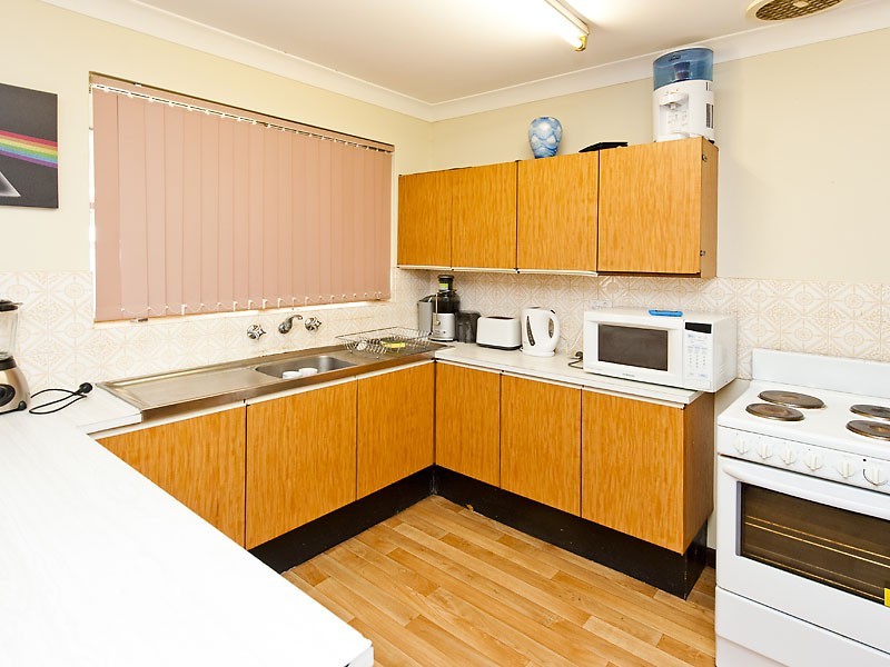 211A KALAMUNDA ROAD, Maida Vale WA 6057