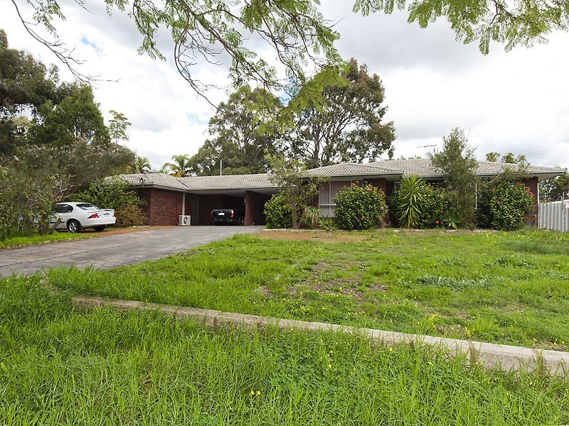 211B KALAMUNDA ROAD, Maida Vale WA 6057