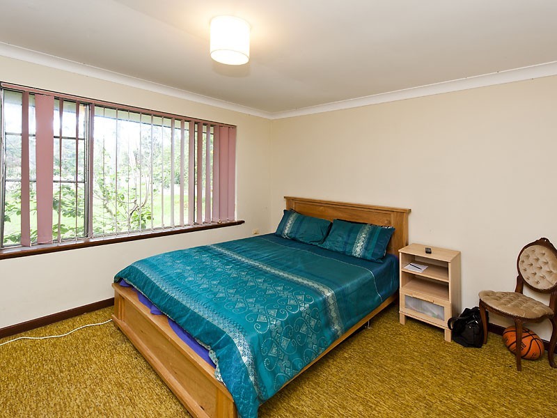 211B KALAMUNDA ROAD, Maida Vale WA 6057